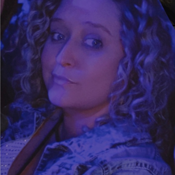 Meet your Posher, Jordan - Picture 8 of 8